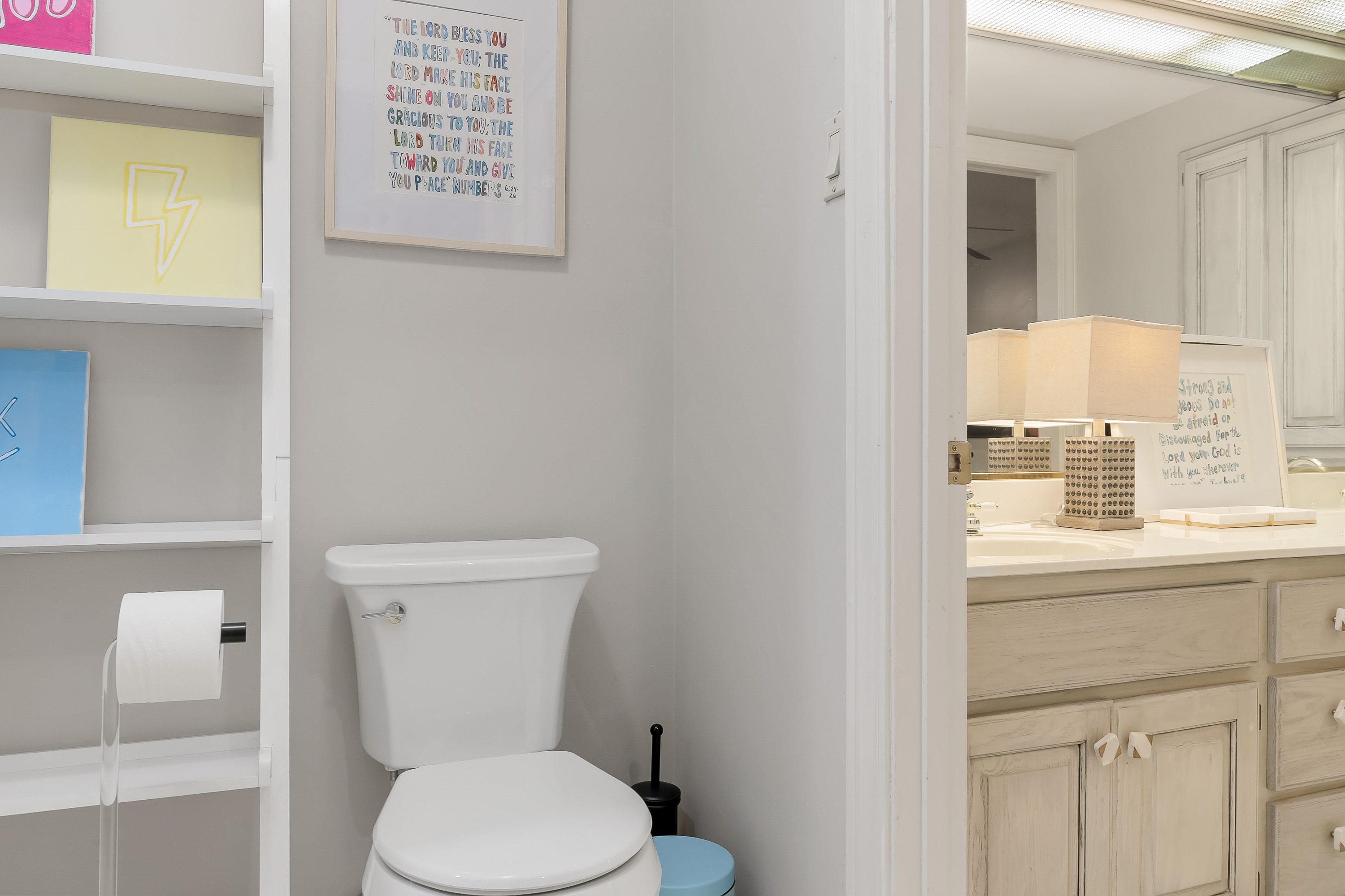 Jonesboro, Arkansas, 72401, United States, 4 Bedrooms Bedrooms, ,4 BathroomsBathrooms,Residential,For Sale,1961843