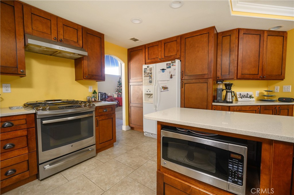 Murrieta, California, 92562, United States, 4 Bedrooms Bedrooms, ,3 BathroomsBathrooms,Residential,For Sale,2005513