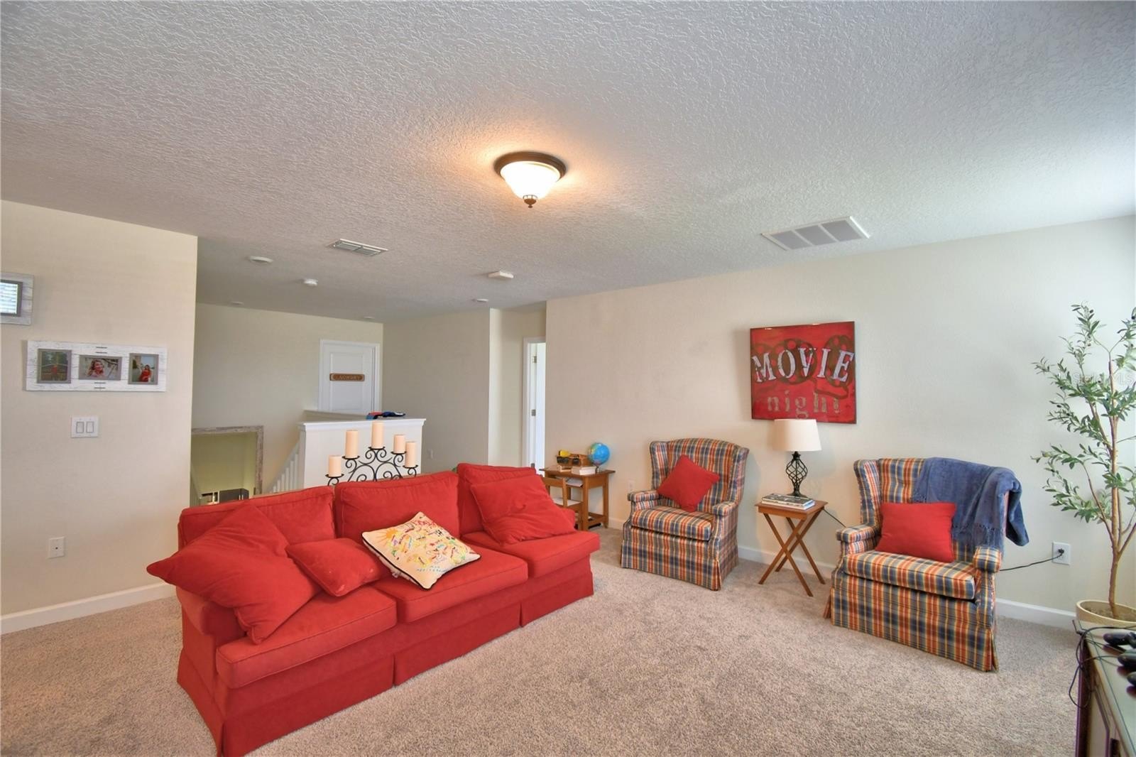 DAVENPORT, Florida, 33896, United States, 5 Bedrooms Bedrooms, ,3 BathroomsBathrooms,Residential,For Sale,1878806