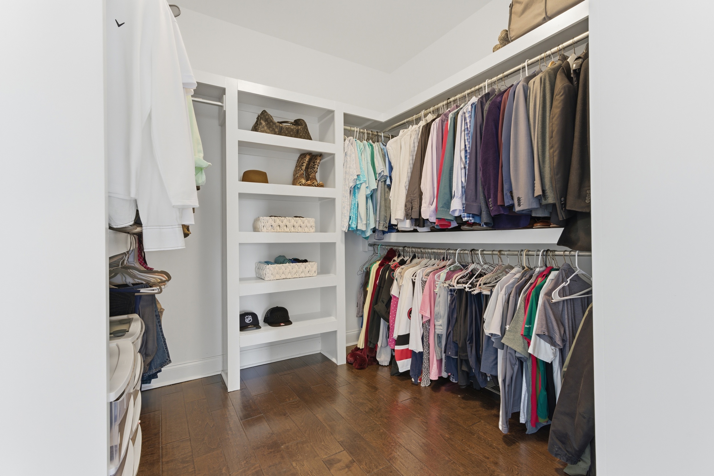  2821 Talon Circle NE - 物件實景