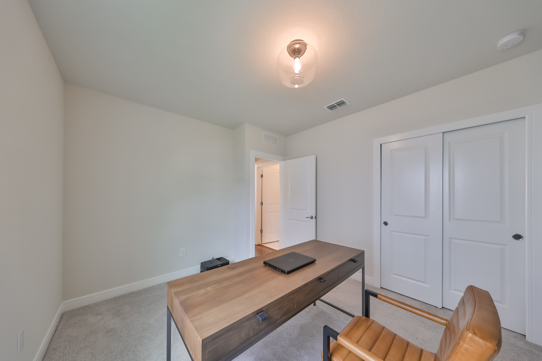 Wesley Chapel, Florida, 33545, United States, 5 Bedrooms Bedrooms, ,3 BathroomsBathrooms,Residential,For Sale,1931588