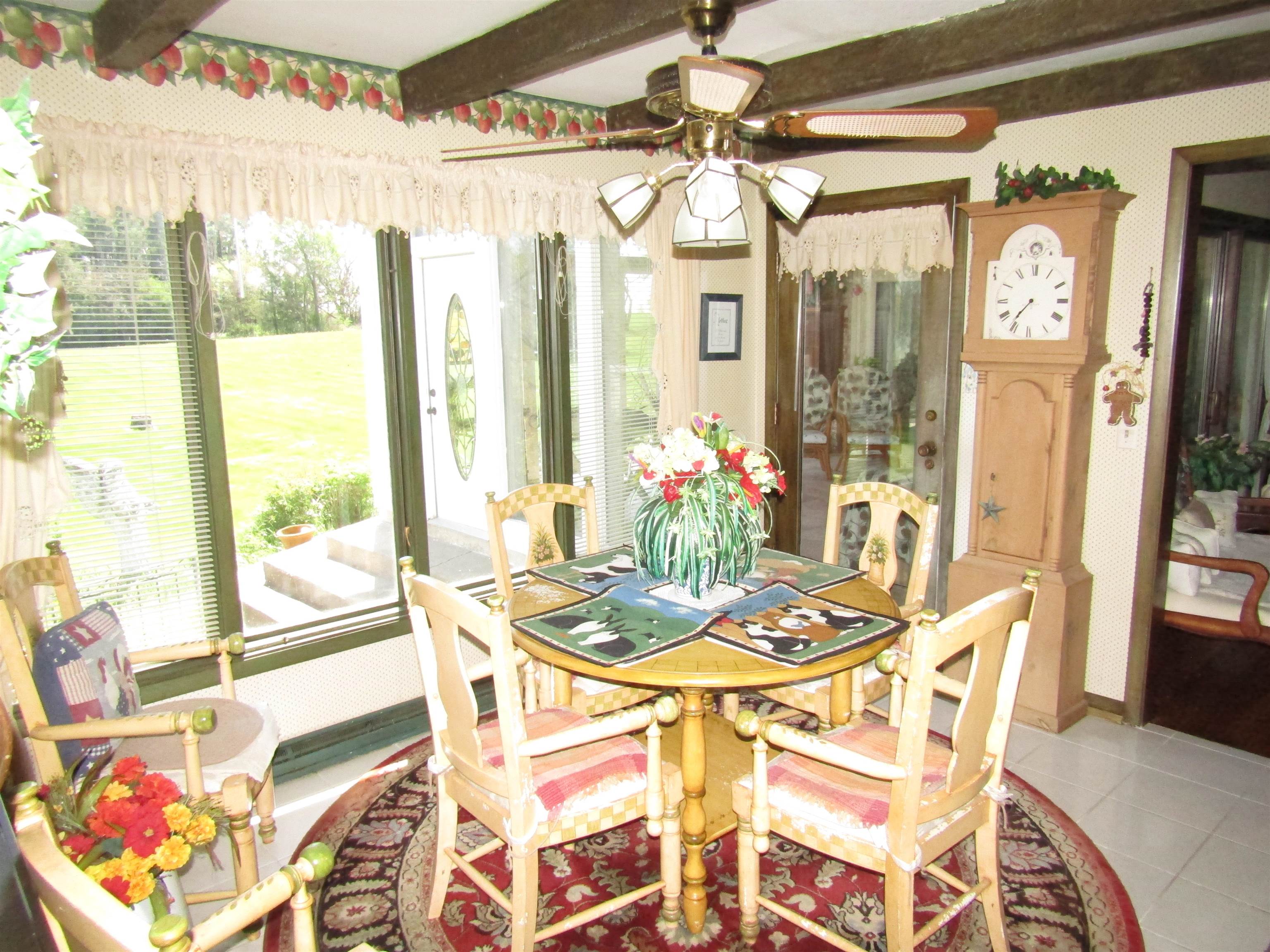 Beloit, Wisconsin, 53511, United States, 6 Bedrooms Bedrooms, ,5 BathroomsBathrooms,Residential,For Sale,1923330