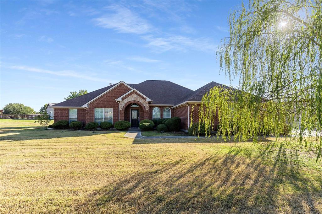 St. Paul, Texas, 75098, United States, 4 Bedrooms Bedrooms, ,2 BathroomsBathrooms,Residential,For Sale,1993220