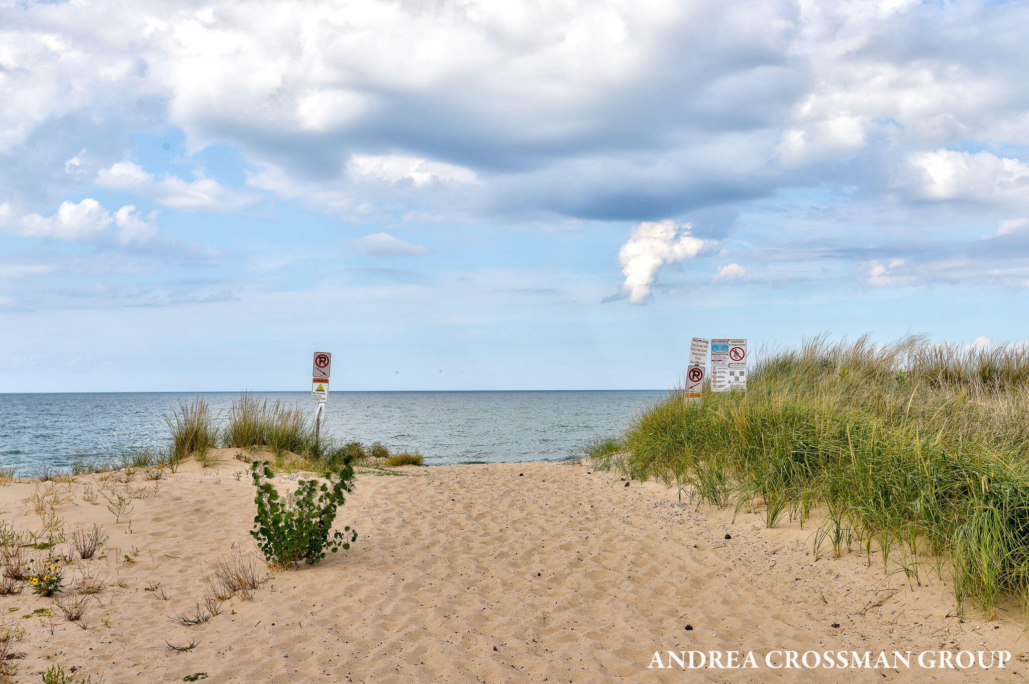 St. Joseph, Michigan, 49085, United States, 4 Bedrooms Bedrooms, ,4 BathroomsBathrooms,Residential,For Sale,1960959