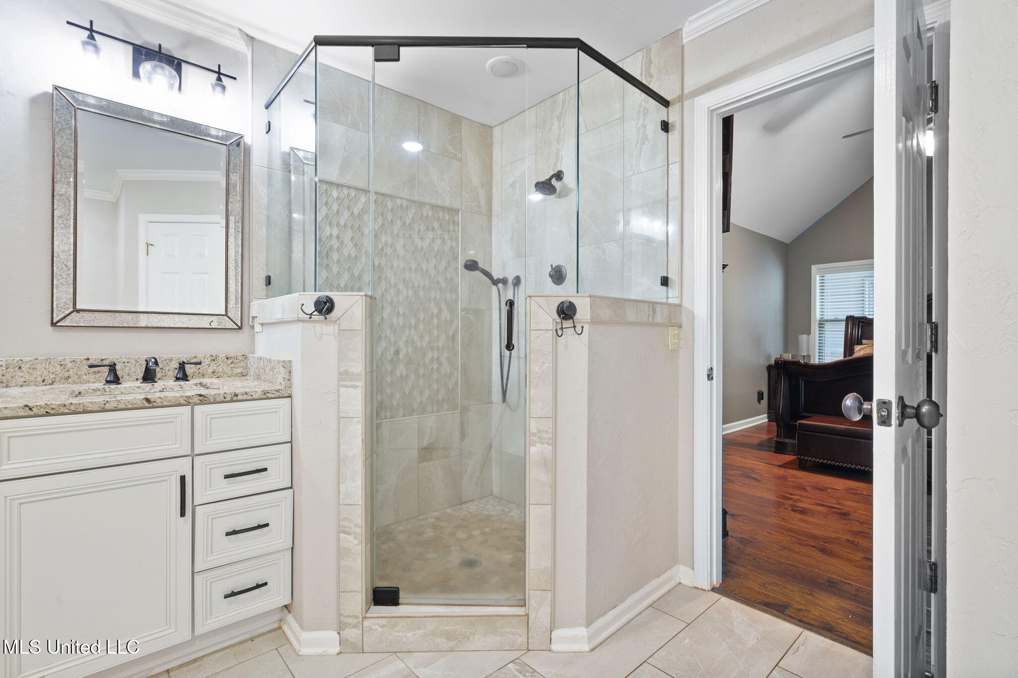 Olive Branch, Mississippi, 38654, United States, 5 Bedrooms Bedrooms, ,3 BathroomsBathrooms,Residential,For Sale,1898355