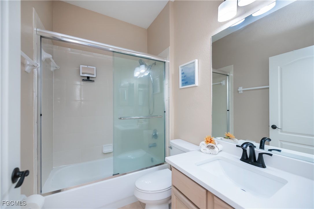 Fort Myers, Florida, 33913, United States, 4 Bedrooms Bedrooms, ,3 BathroomsBathrooms,Residential,For Sale,2006345