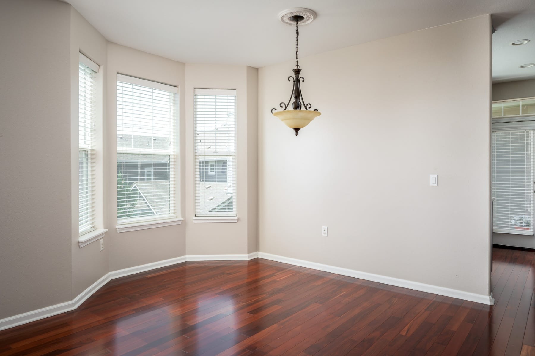  2395 SNOWBERRY RIDGE CT West Linn, OR 97068 - 物件實景