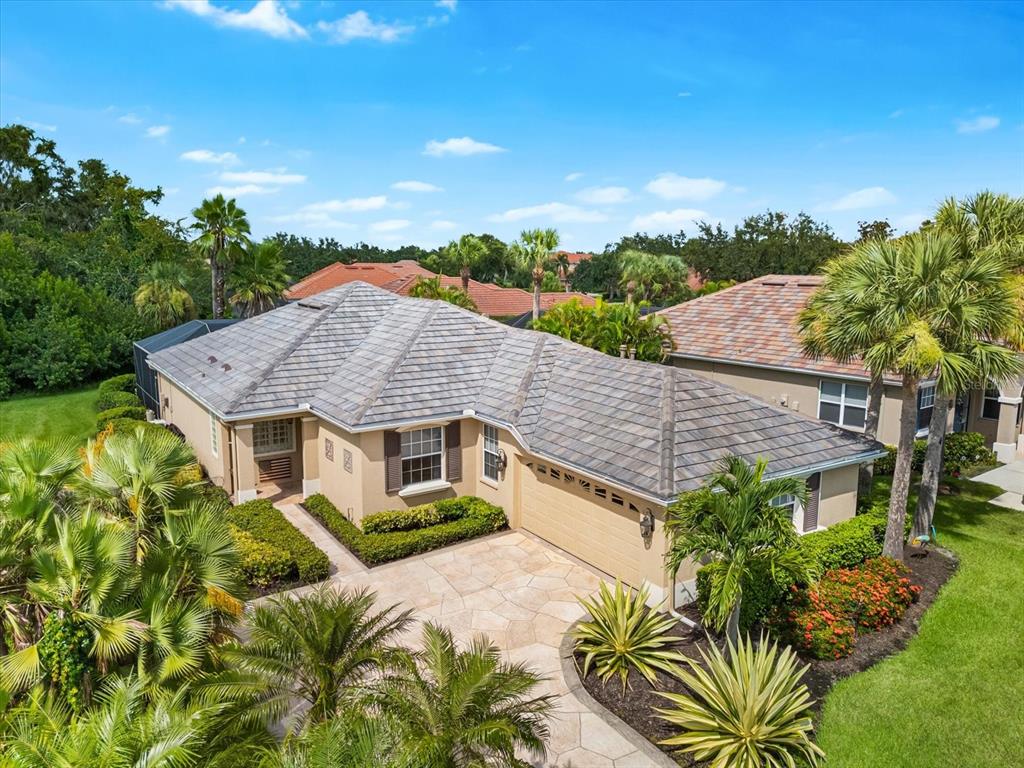 Bradenton, Florida, 34212, United States, 2 Bedrooms Bedrooms, ,2 BathroomsBathrooms,Residential,For Sale,1916954