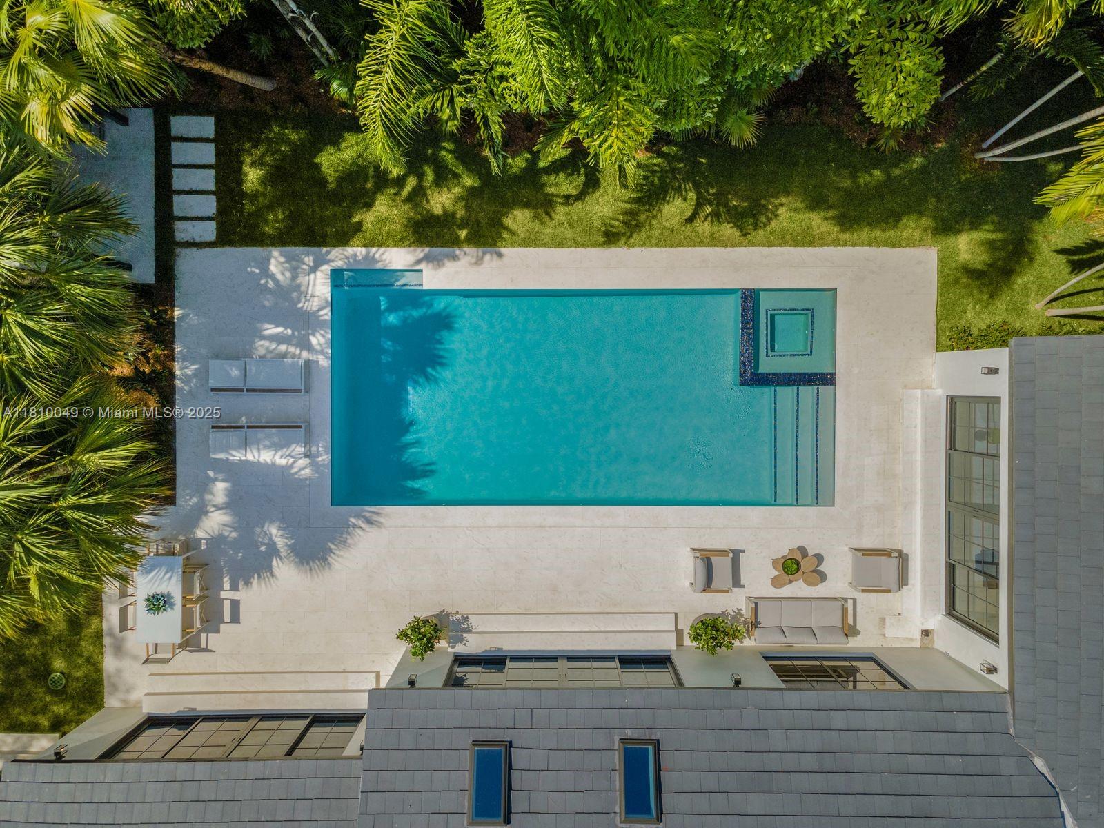 Miami, Florida, 33133, United States, 6 Bedrooms Bedrooms, ,8 BathroomsBathrooms,Residential,For Sale,1829232