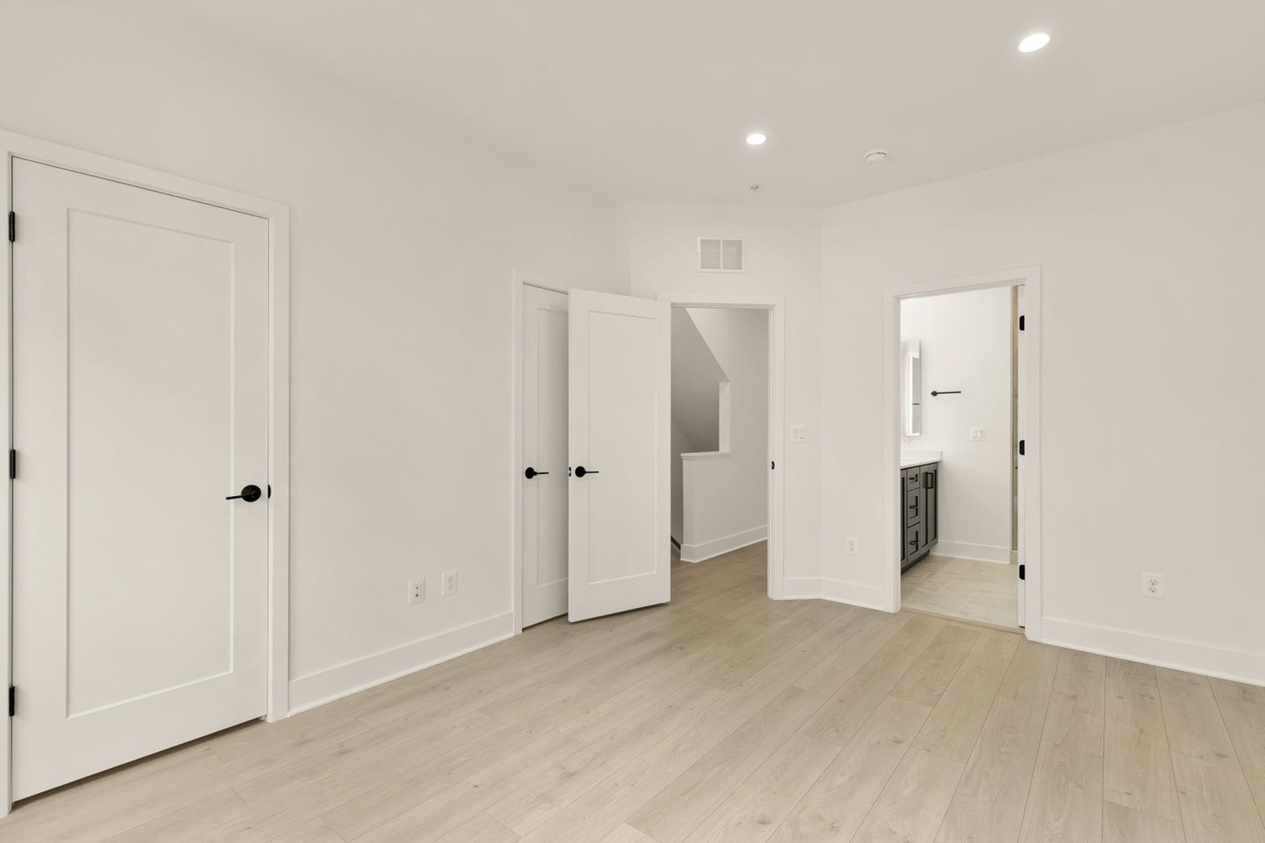  2615 Olmsted Court NW, Washington, DC, 20001 - 物件實景