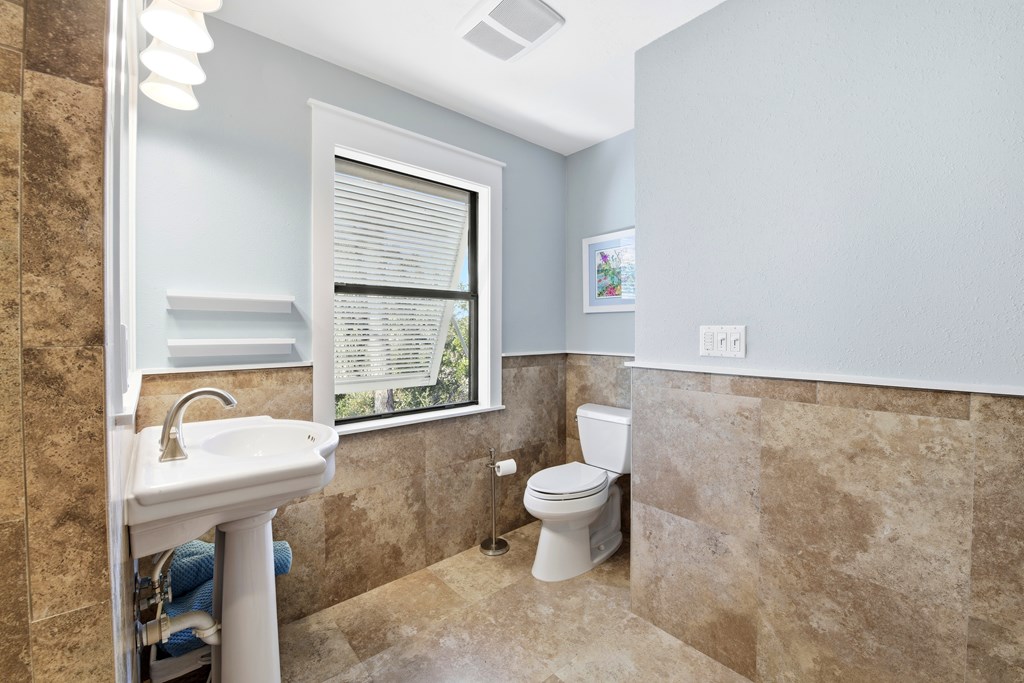 St. George Island, Florida, 32328, United States, 4 Bedrooms Bedrooms, ,2 BathroomsBathrooms,Residential,For Sale,2005204