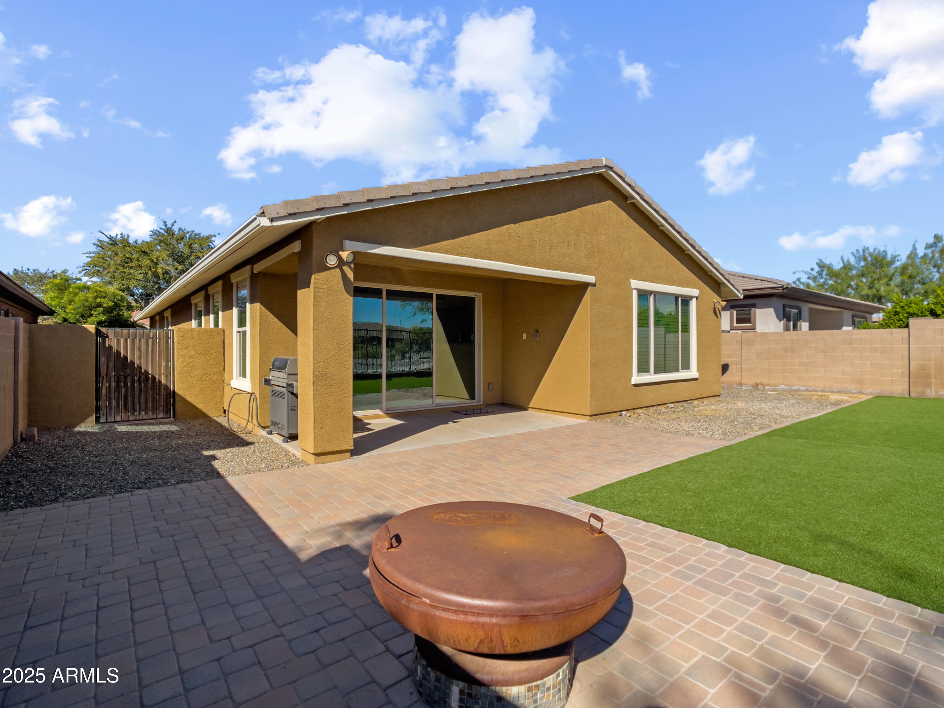 Gilbert, Arizona, 85298, United States, 3 Bedrooms Bedrooms, ,Residential,For Sale,1960746