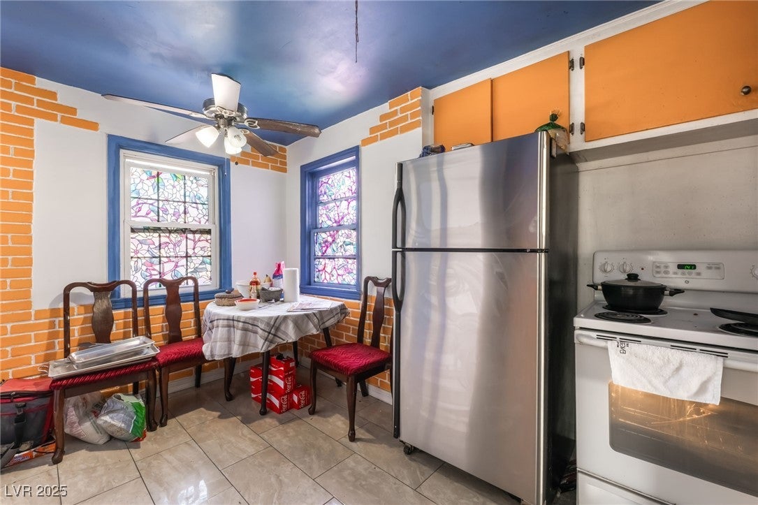 Las Vegas, Nevada, 89101, United States, ,Residential,For Sale,1870177