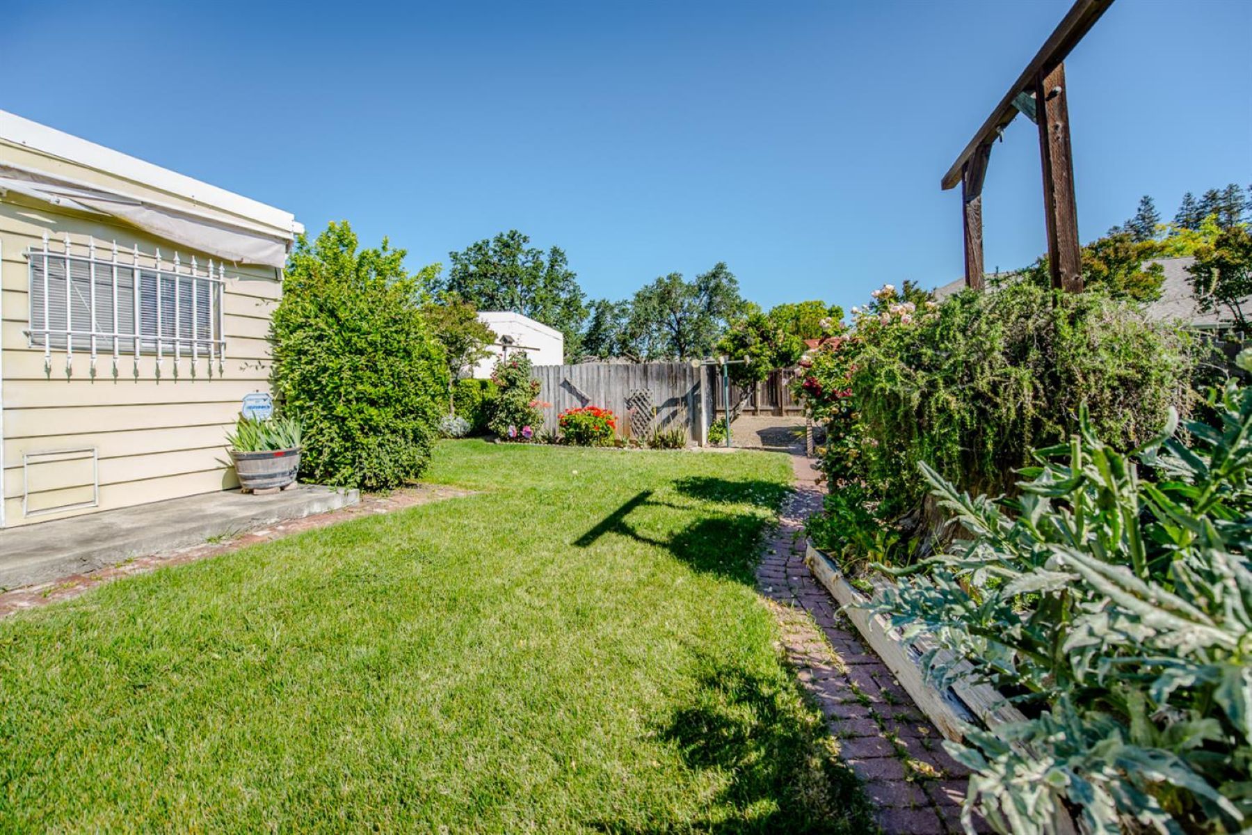  815 Woodland Avenue, Woodland, CA 95695 - 物件實景
