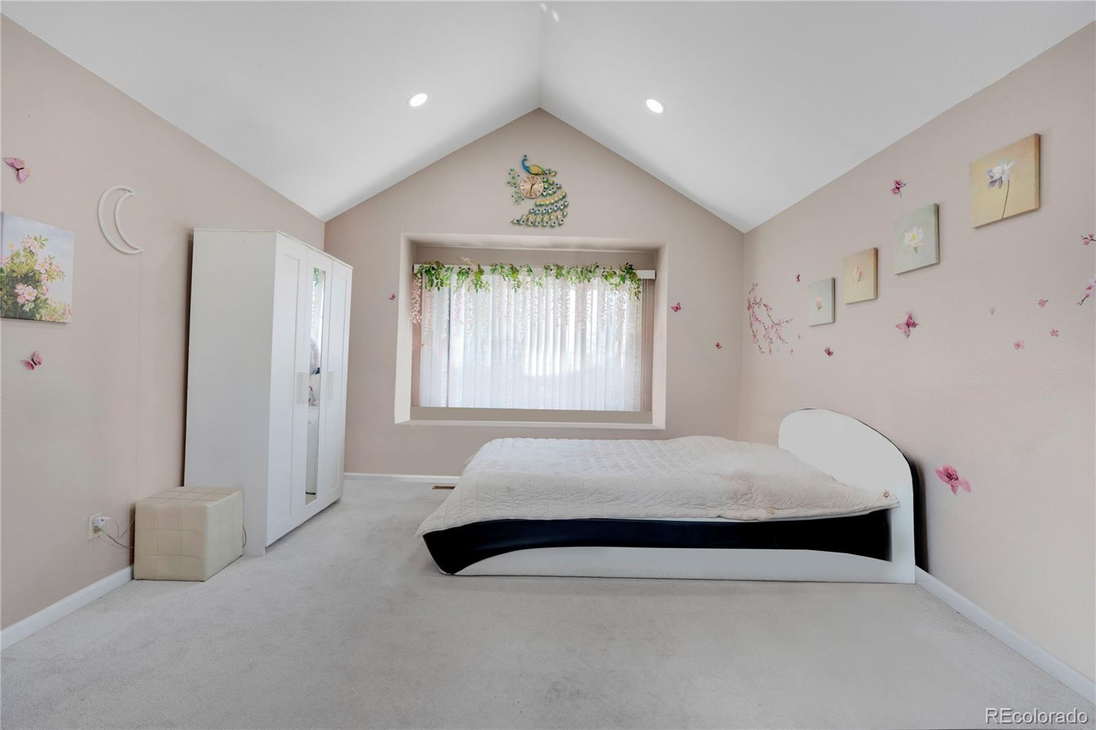 Centennial, Colorado, 80015, United States, 4 Bedrooms Bedrooms, ,3 BathroomsBathrooms,Residential,For Sale,1793969