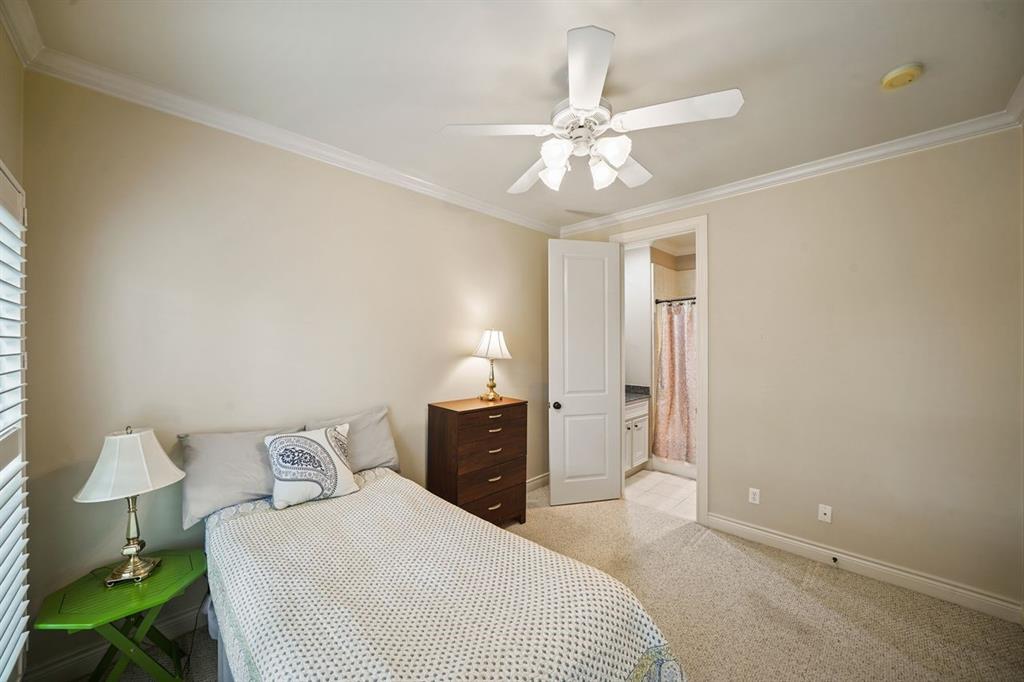 Houston, Texas, 77025, United States, 3 Bedrooms Bedrooms, ,4 BathroomsBathrooms,Residential,For Sale,1874785