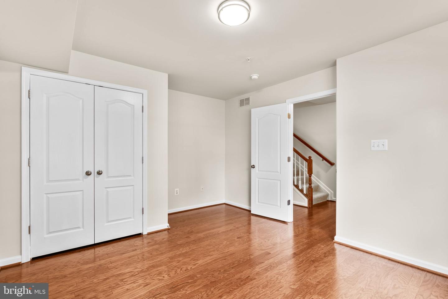 Elkridge, Maryland, 21075, United States, 4 Bedrooms Bedrooms, ,4 BathroomsBathrooms,Residential,For Sale,1940277