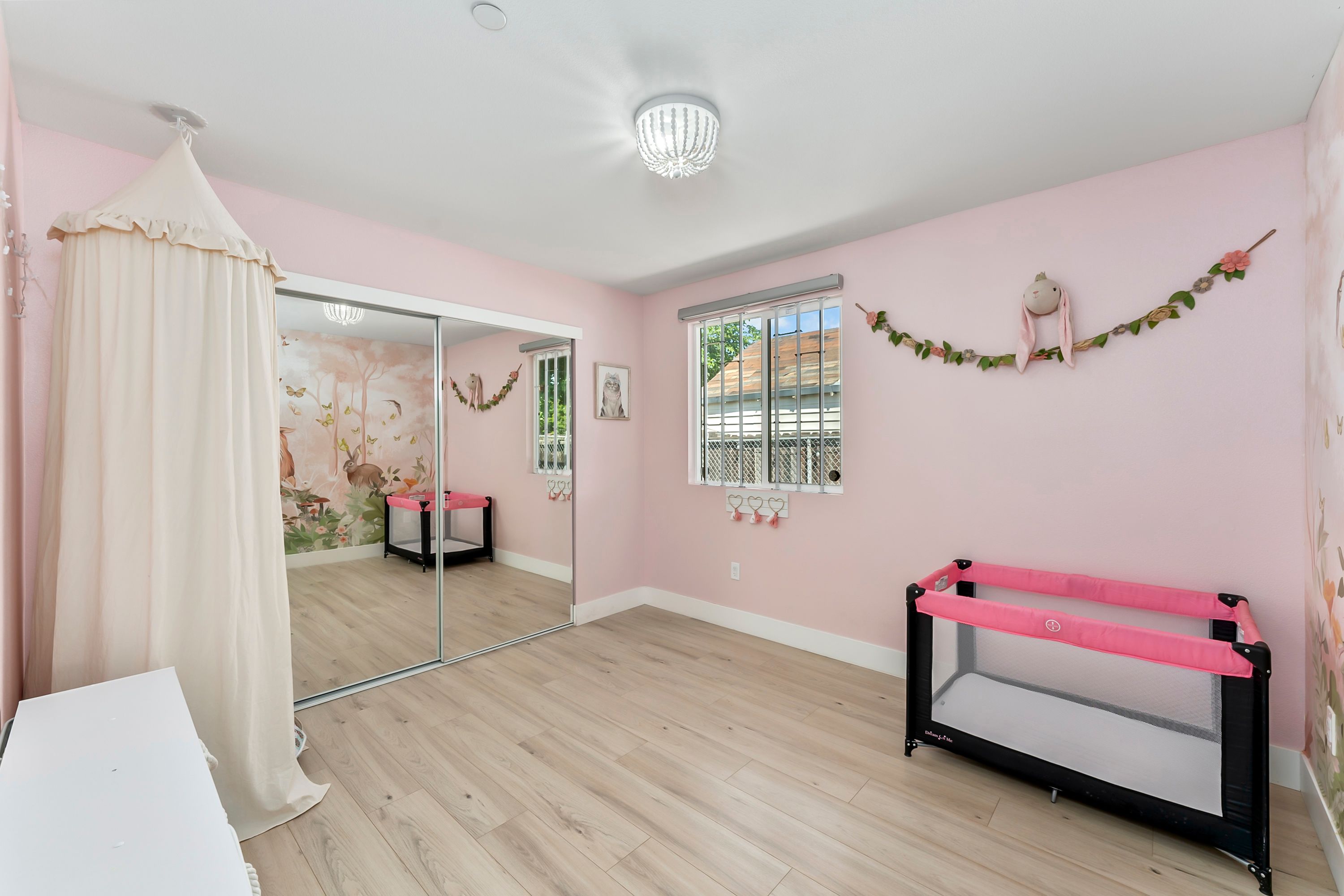  5060 Mendocino Boulevard, Sacramento, CA 95820 - 物件實景