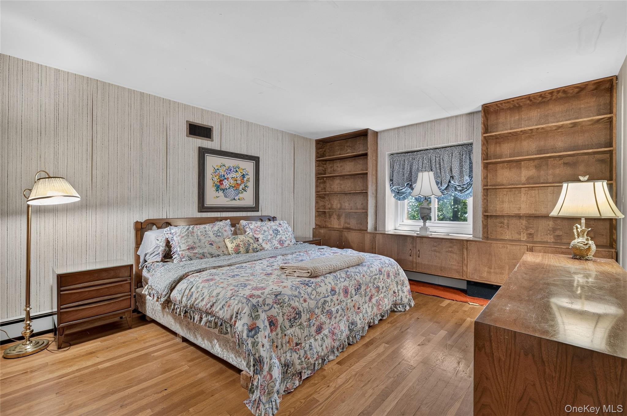  44 Koenig Drive, Oyster Bay Cove, NY, 11771 - 物件實景