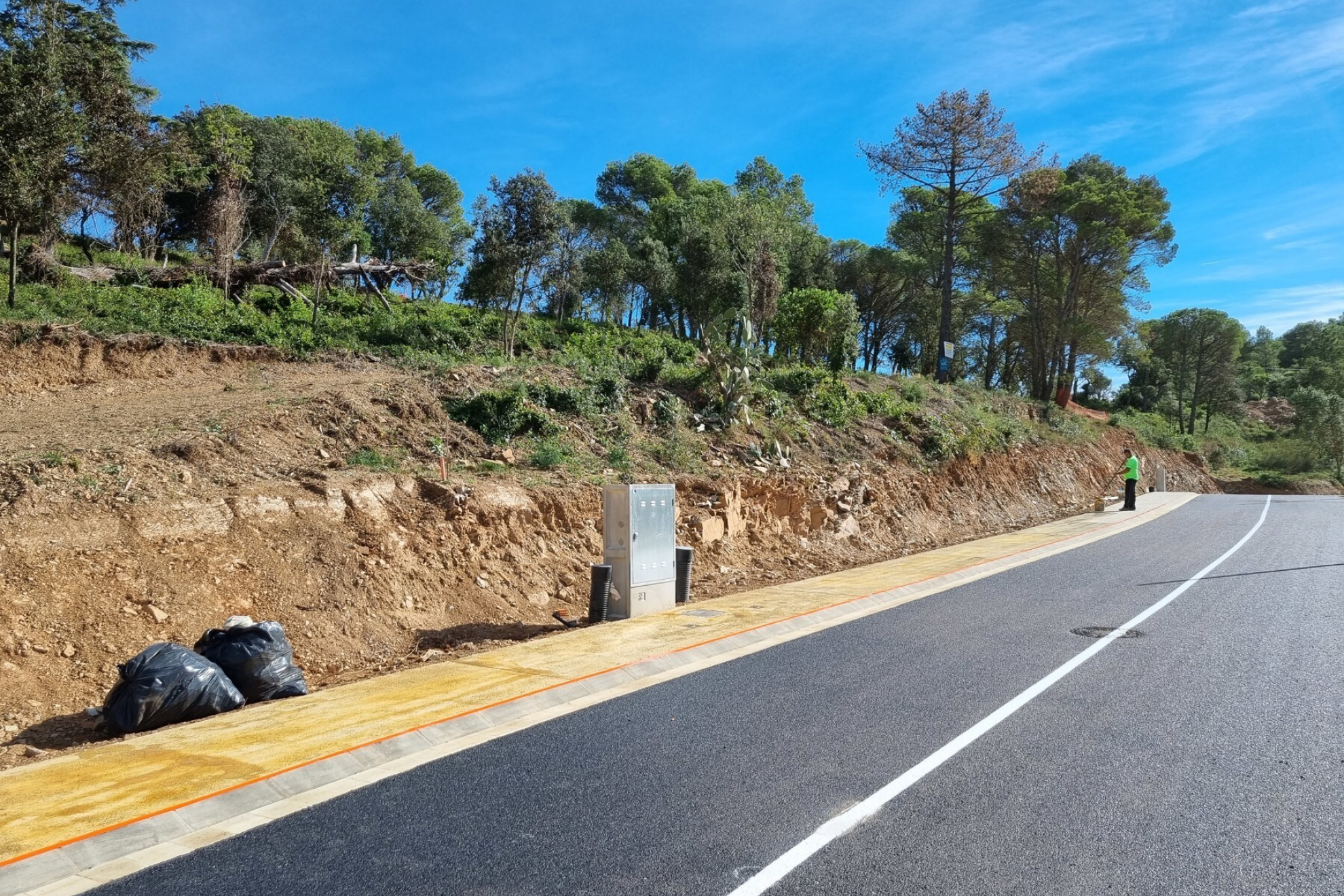  Fantastic south facing plot in the village of Begur - 物件實景