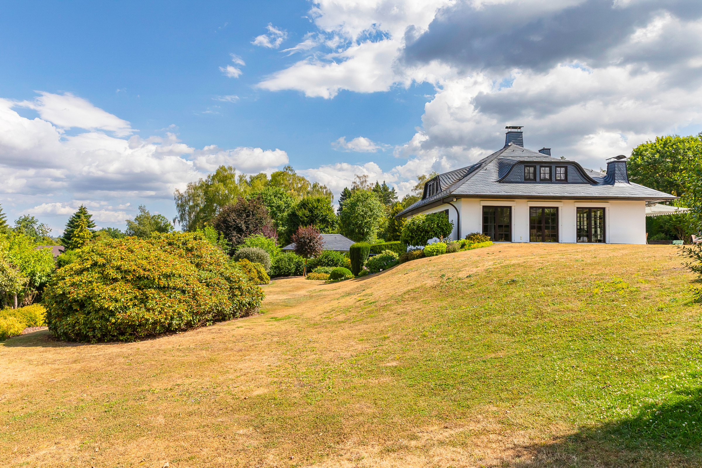  Expansive Villa Estate – Over 3,000 m² of Privacy Surrounded by Greenery - 物件實景