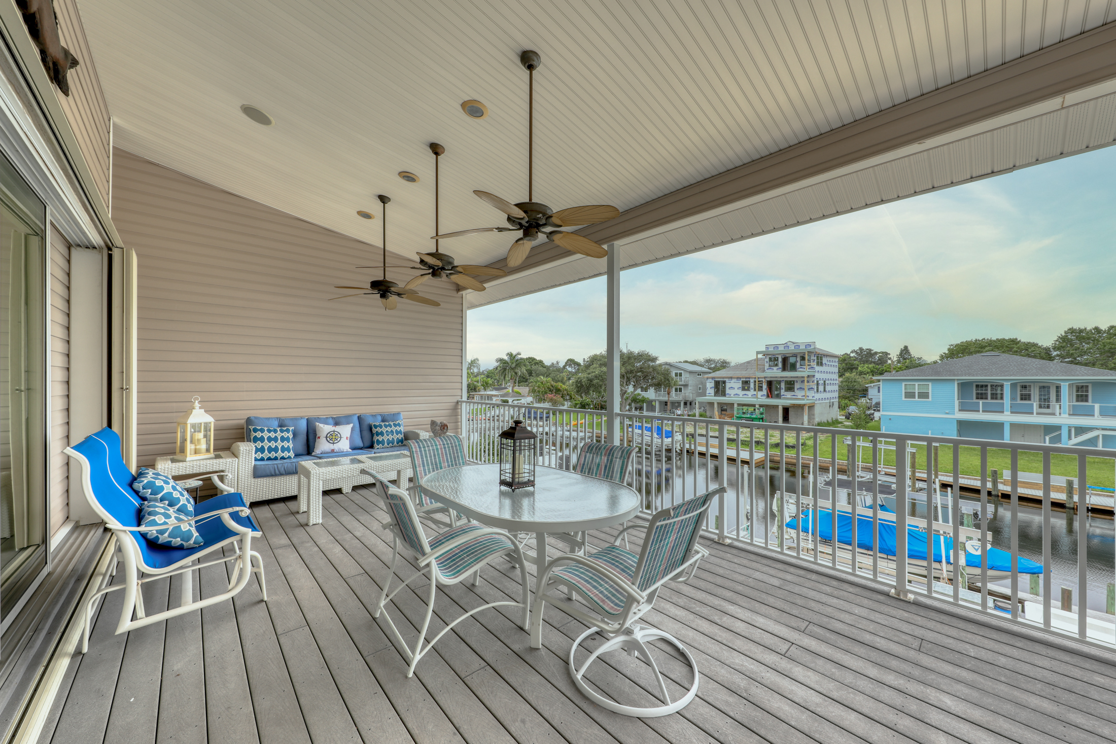 356 WESTWINDS DRIVE, Palm Harbor, Florida, 34683, United States, 3 Bedrooms Bedrooms, ,4 BathroomsBathrooms,Residential,For Sale,356 WESTWINDS DRIVE,1134606