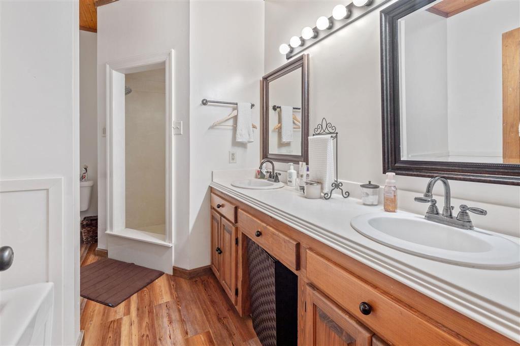 Lake Charles, Louisiana, 70615, United States, 3 Bedrooms Bedrooms, ,3 BathroomsBathrooms,Residential,For Sale,1926503