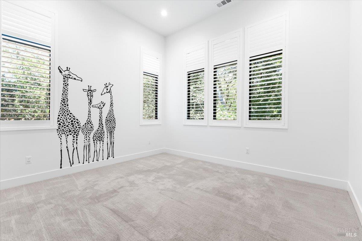 Santa Rosa, California, 95404, United States, 4 Bedrooms Bedrooms, ,4 BathroomsBathrooms,Residential,For Sale,1983418