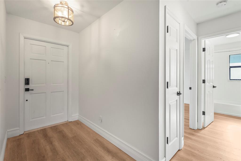 Bradenton, Florida, 34209, United States, 3 Bedrooms Bedrooms, ,2 BathroomsBathrooms,Residential,For Sale,1743662
