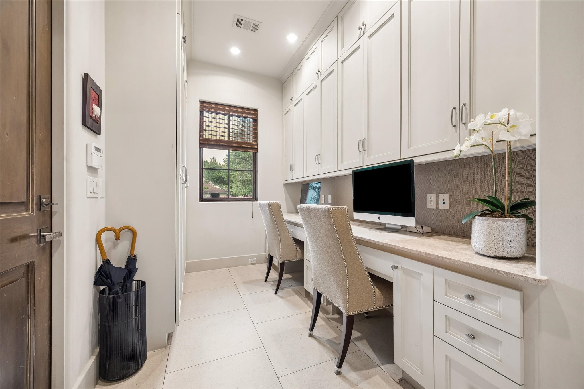  7615 Bryonwood Drive - 物件實景