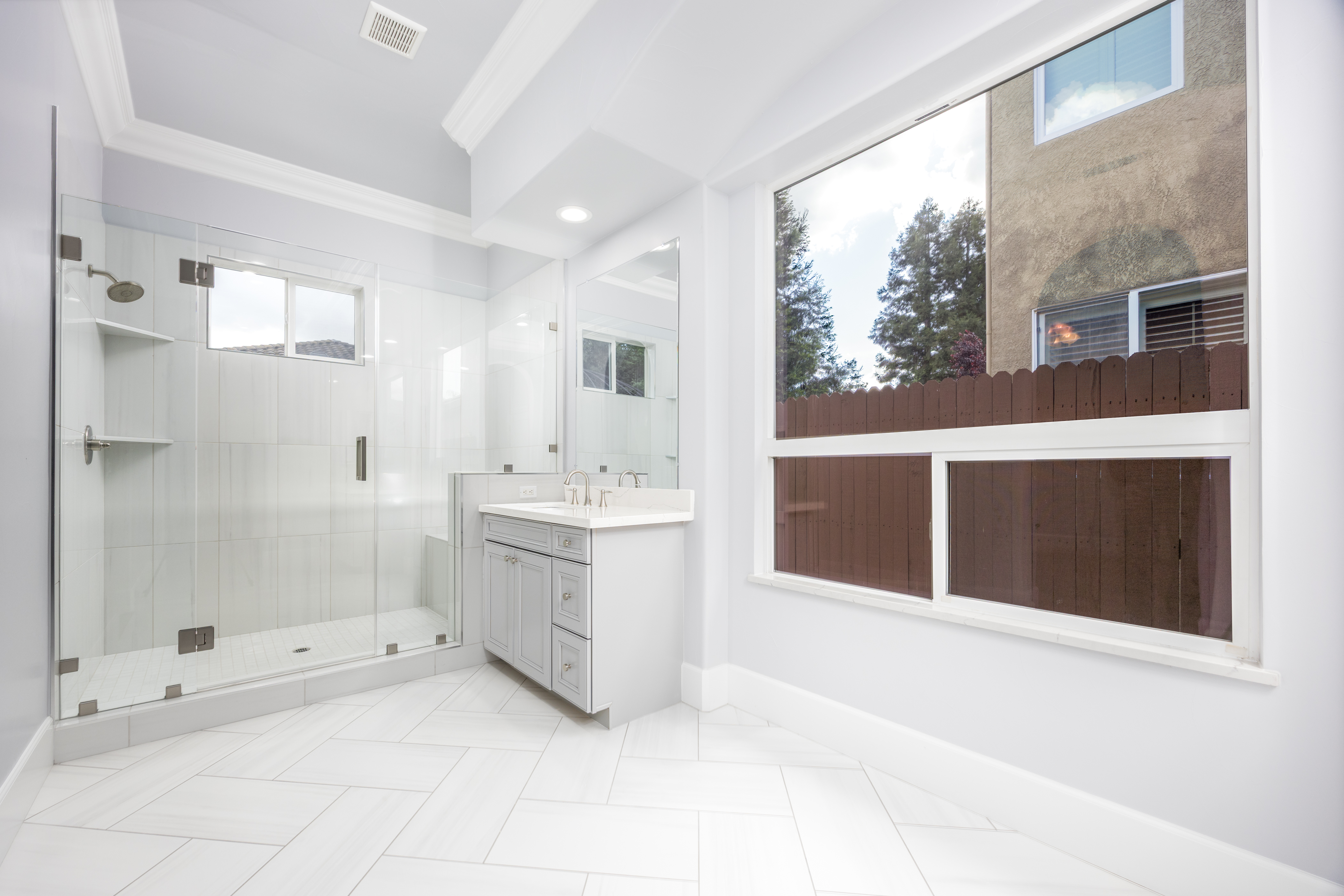 9422 Rhone Valley Way, Elk Grove, CA 95624 - 物件實景