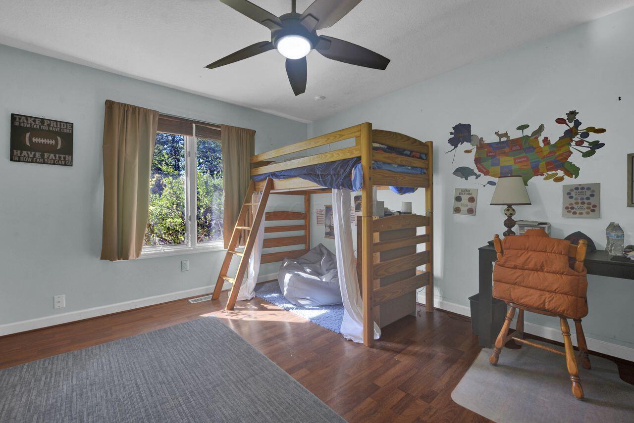 Granville, Ohio, 43023, United States, 5 Bedrooms Bedrooms, ,3 BathroomsBathrooms,Residential,For Sale,1970810