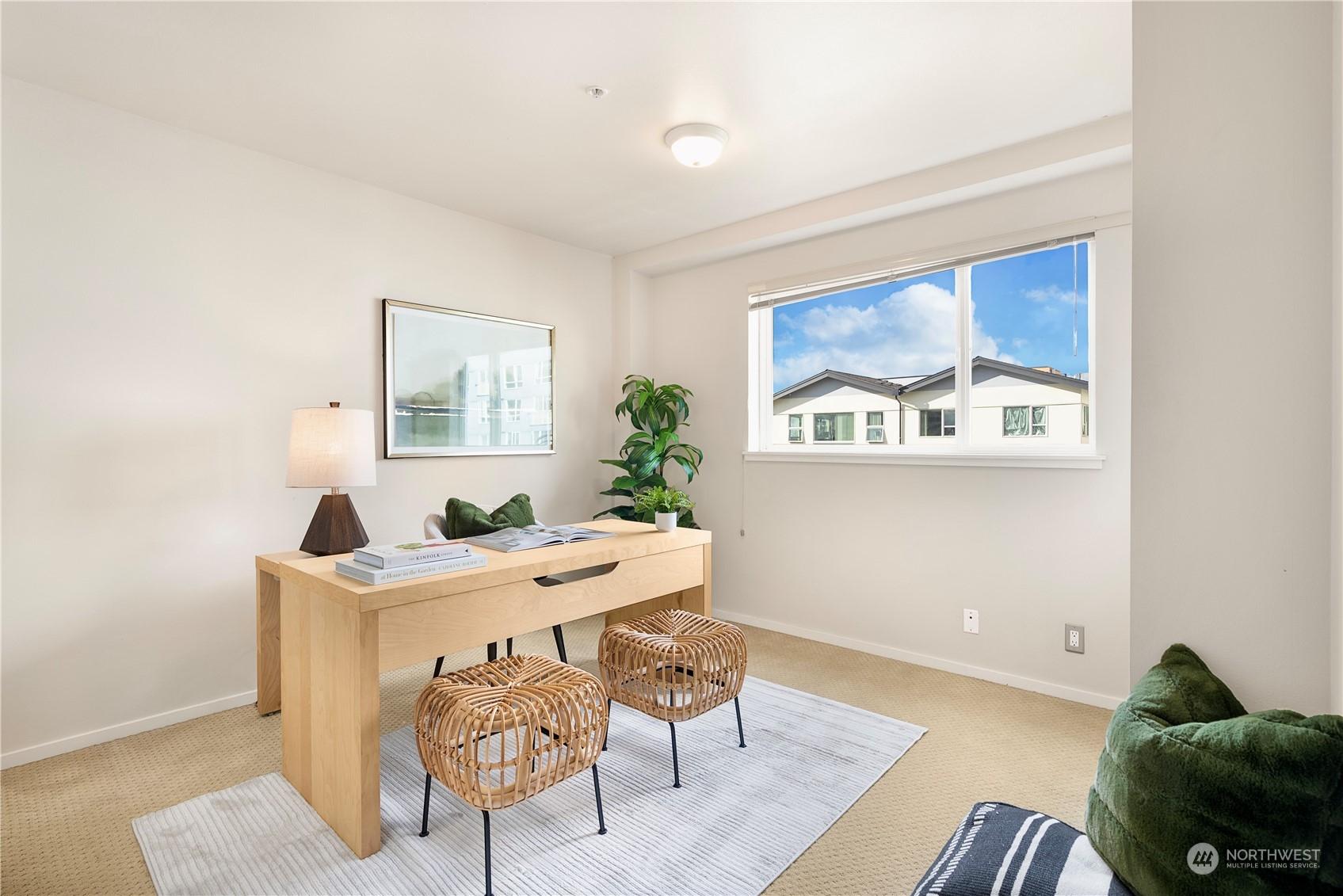 SEATTLE, Washington, 98105, United States, 3 Bedrooms Bedrooms, ,2 BathroomsBathrooms,Residential,For Sale,1700218