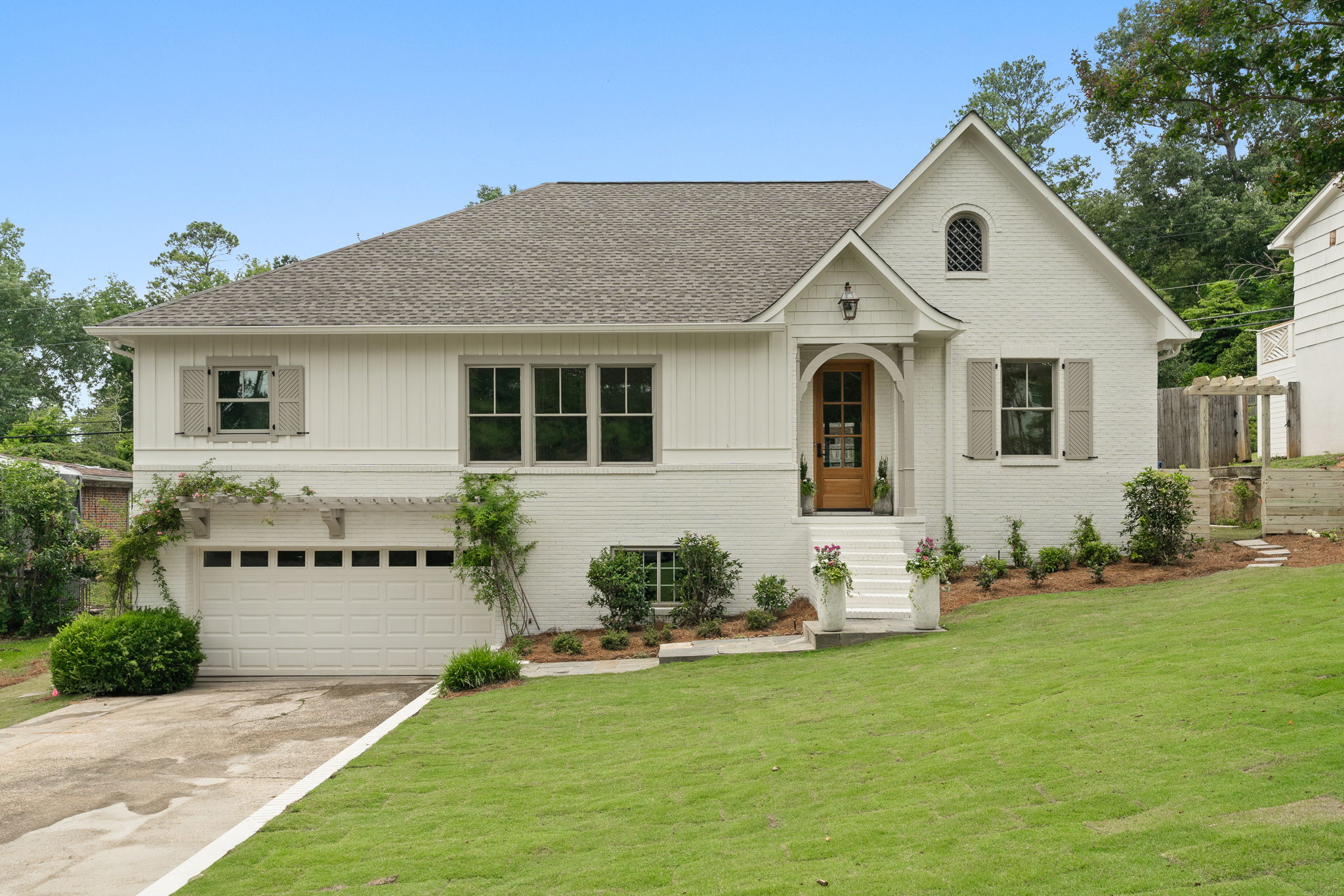 Crest Ln, Birmingham, AL 35209