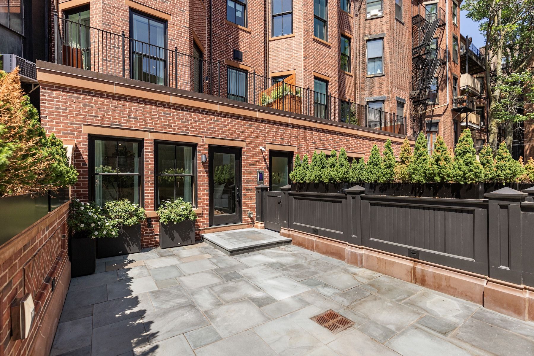  260-262 Commonwealth Avenue, Boston, MA, 02116 - 物件實景