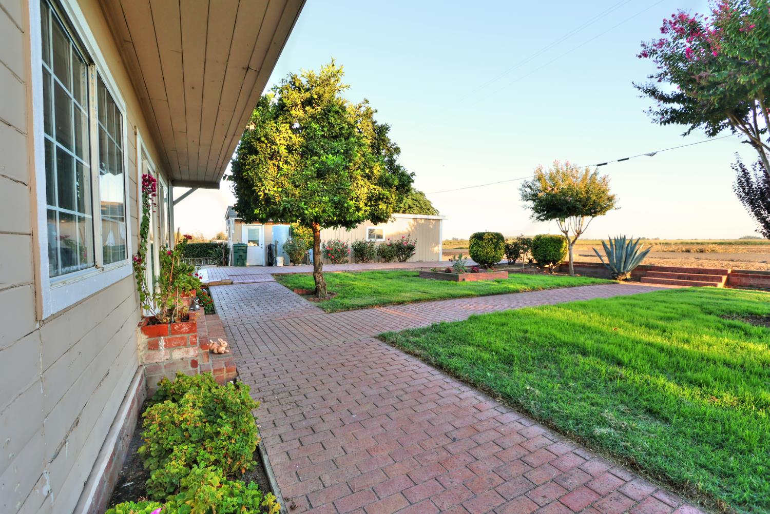 Walnut Grove, California, 95690, United States, 5 Bedrooms Bedrooms, ,3 BathroomsBathrooms,Residential,For Sale,1957042