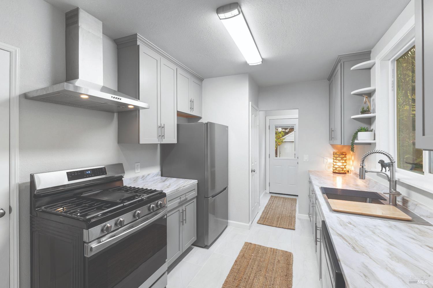 Santa Rosa, California, 95404, United States, 2 Bedrooms Bedrooms, ,2 BathroomsBathrooms,Residential,For Sale,2013277