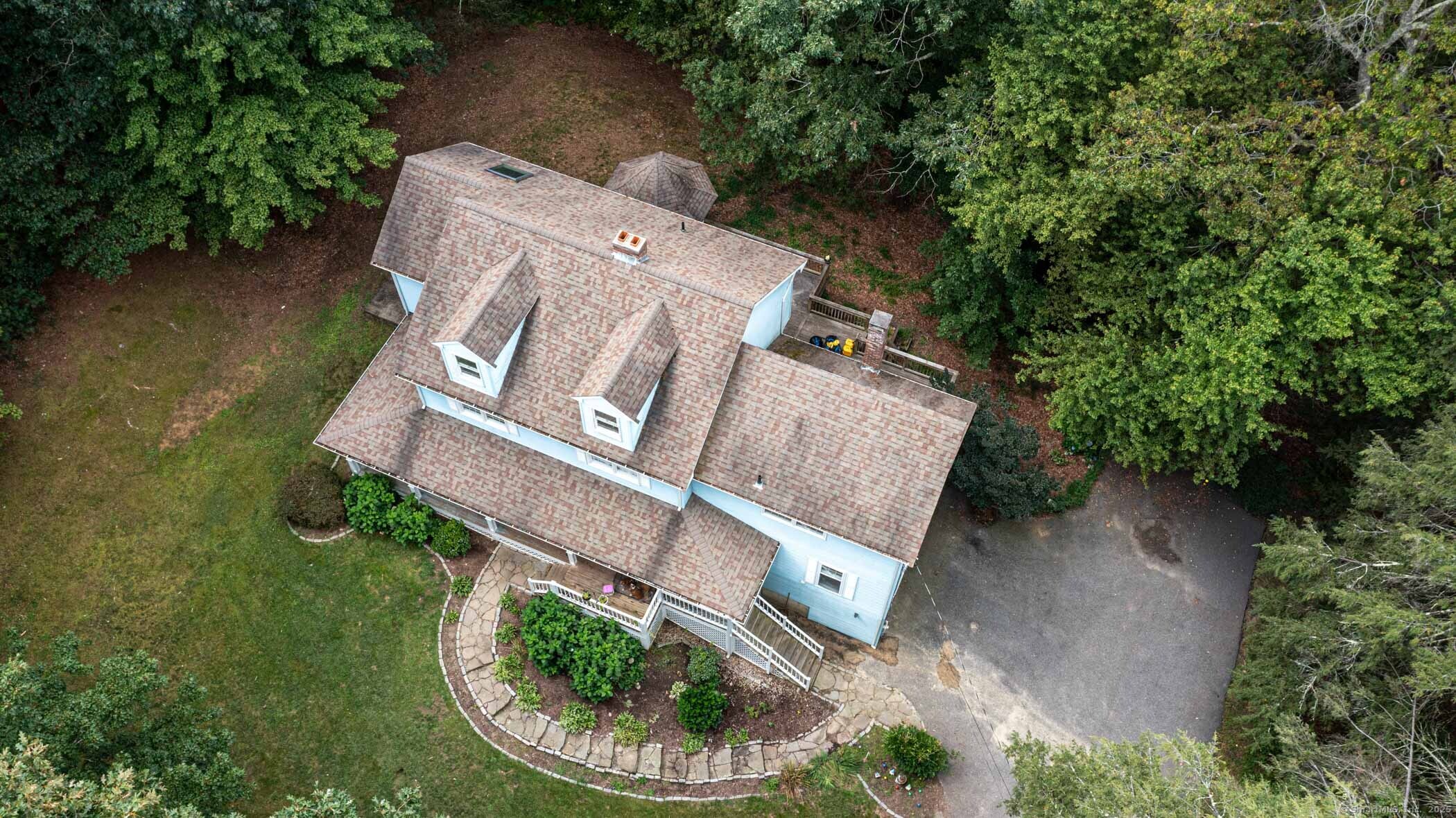 Willington, Connecticut, 06279, United States, 4 Bedrooms Bedrooms, ,3 BathroomsBathrooms,Residential,For Sale,1939057
