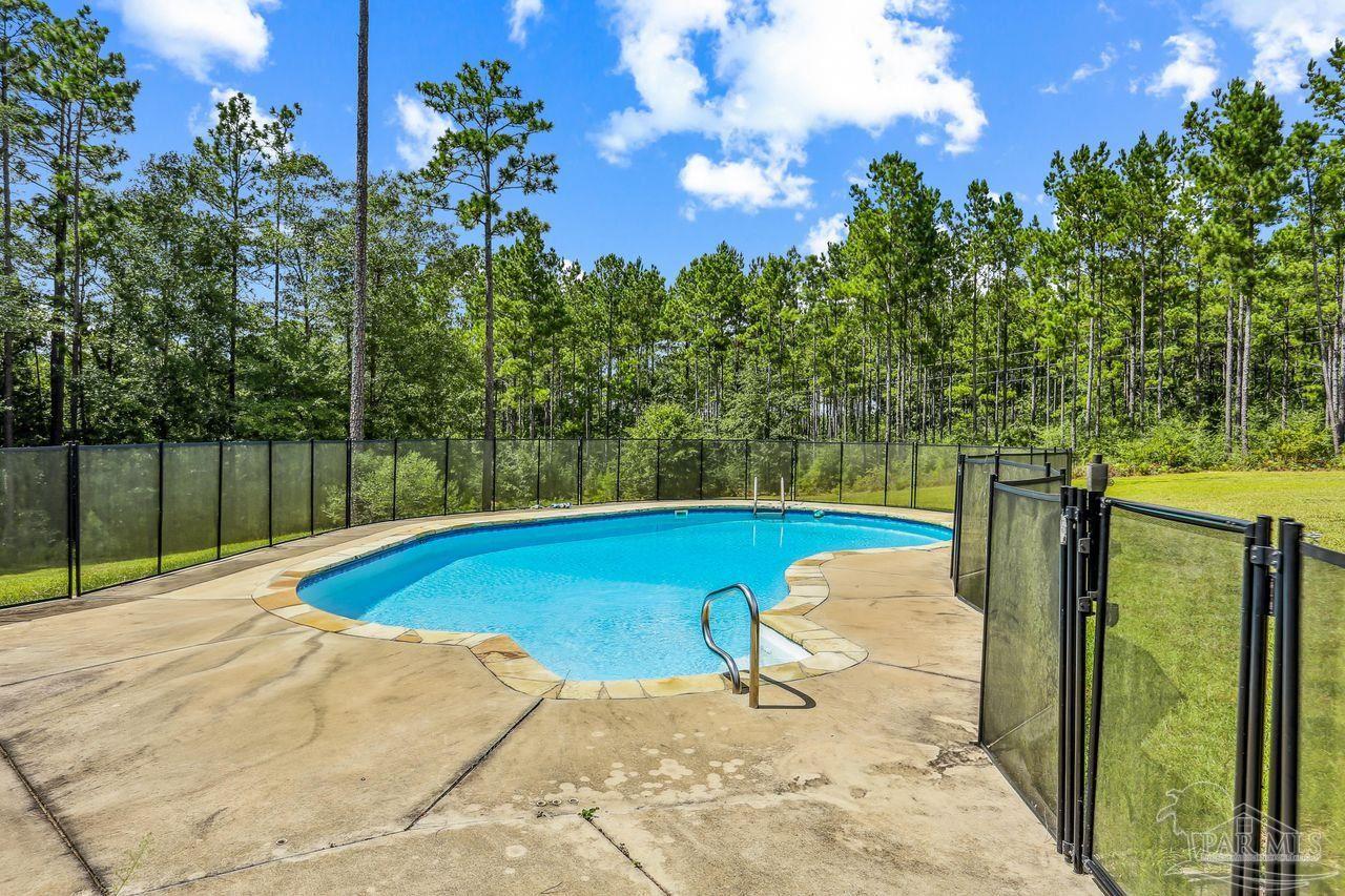 Pace, Florida, 32571, United States, 5 Bedrooms Bedrooms, ,4 BathroomsBathrooms,Residential,For Sale,1941978