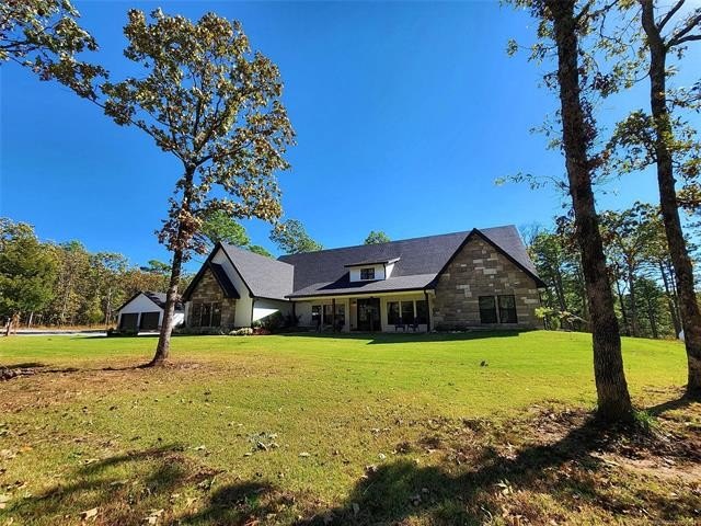 Tahlequah, Oklahoma, 74464, United States, 4 Bedrooms Bedrooms, ,4 BathroomsBathrooms,Residential,For Sale,1984008