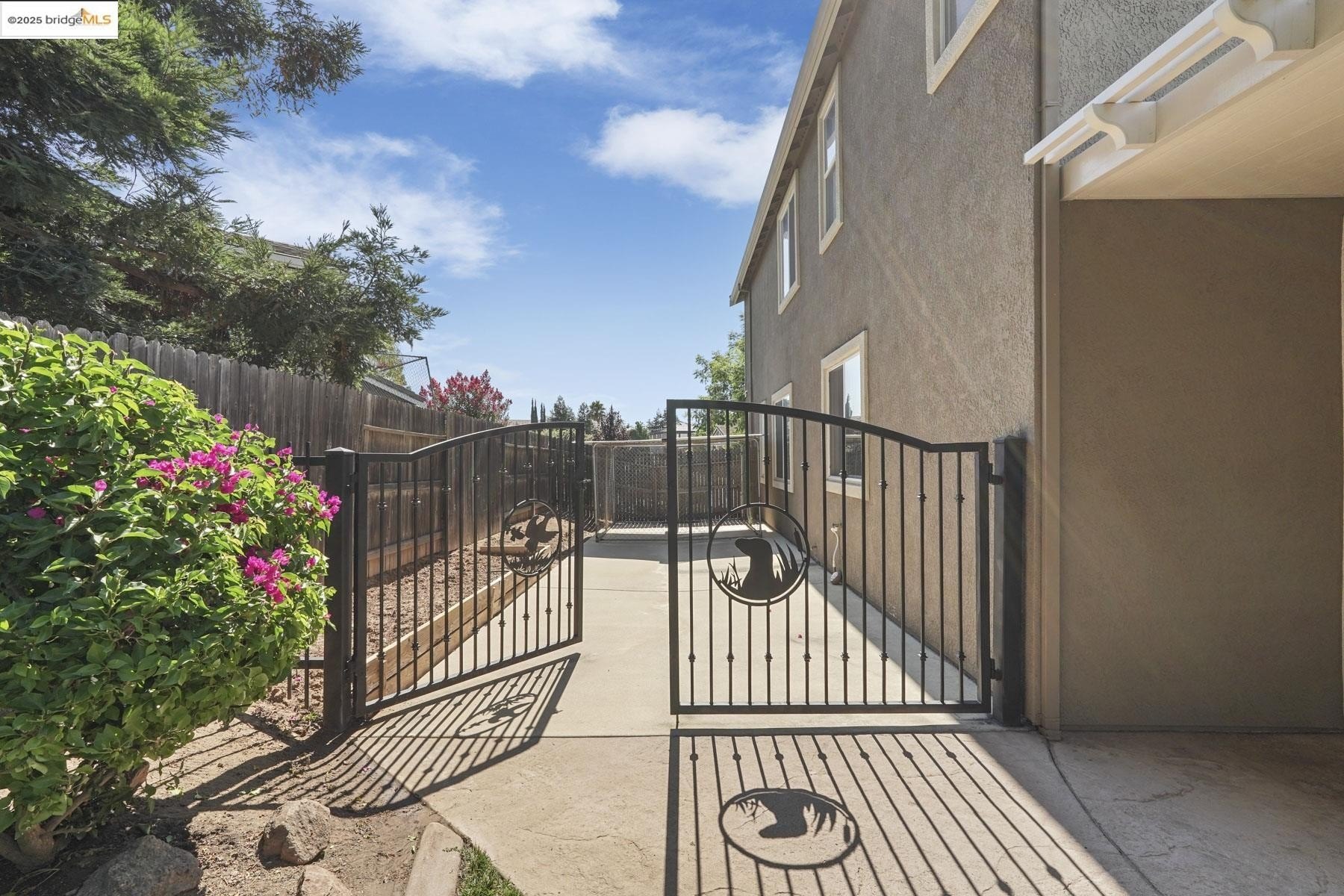 Galt, California, 95632, United States, 5 Bedrooms Bedrooms, ,3 BathroomsBathrooms,Residential,For Sale,1895195