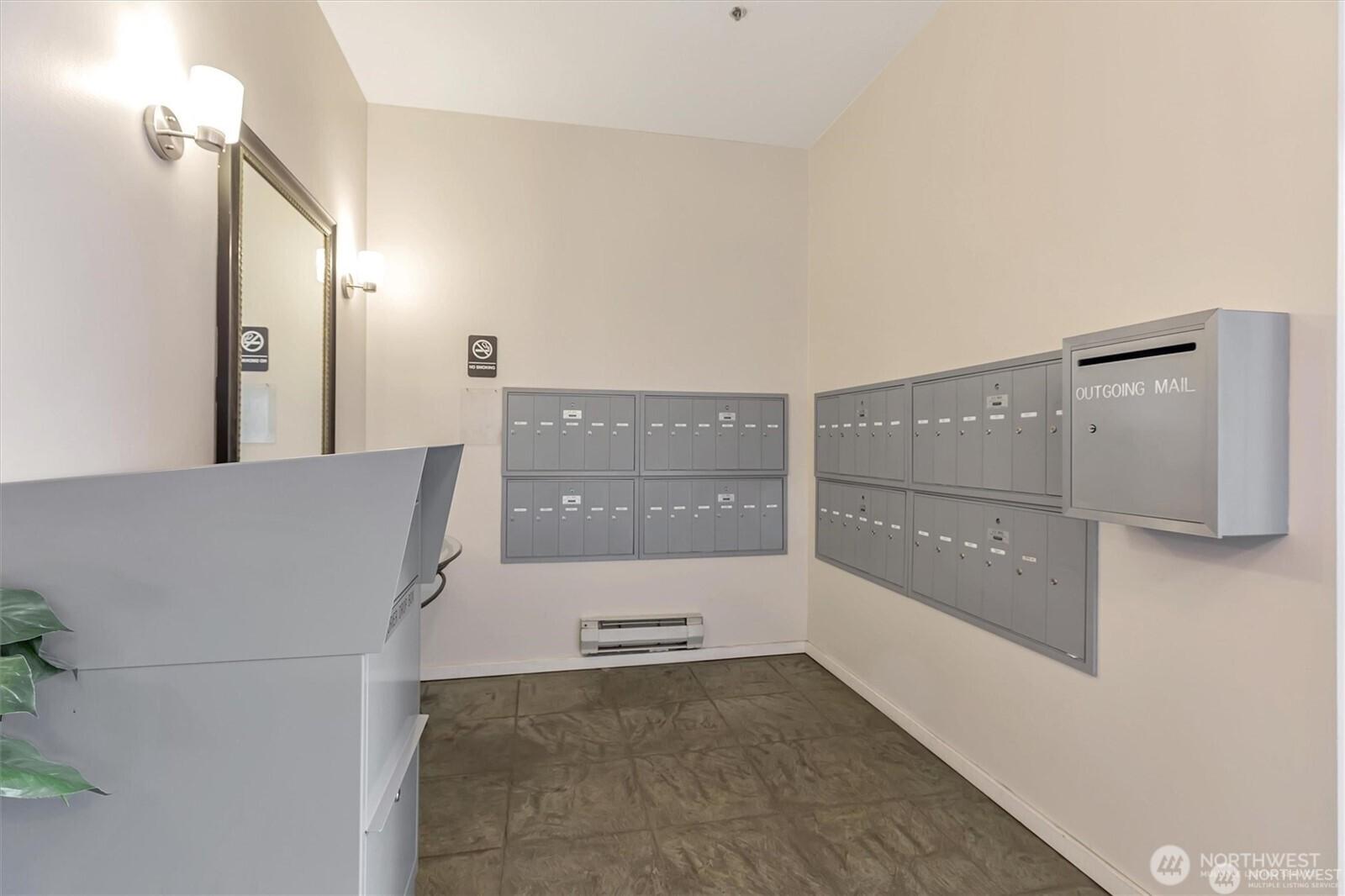 SEATTLE, Washington, 98119, United States, 3 Bedrooms Bedrooms, ,2 BathroomsBathrooms,Residential,For Sale,1762167