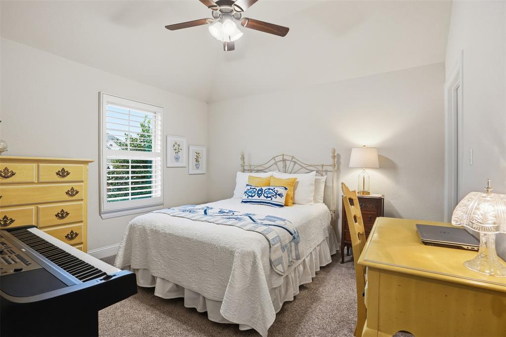 Granbury, Texas, 76048, United States, 4 Bedrooms Bedrooms, ,3 BathroomsBathrooms,Residential,For Sale,2001817