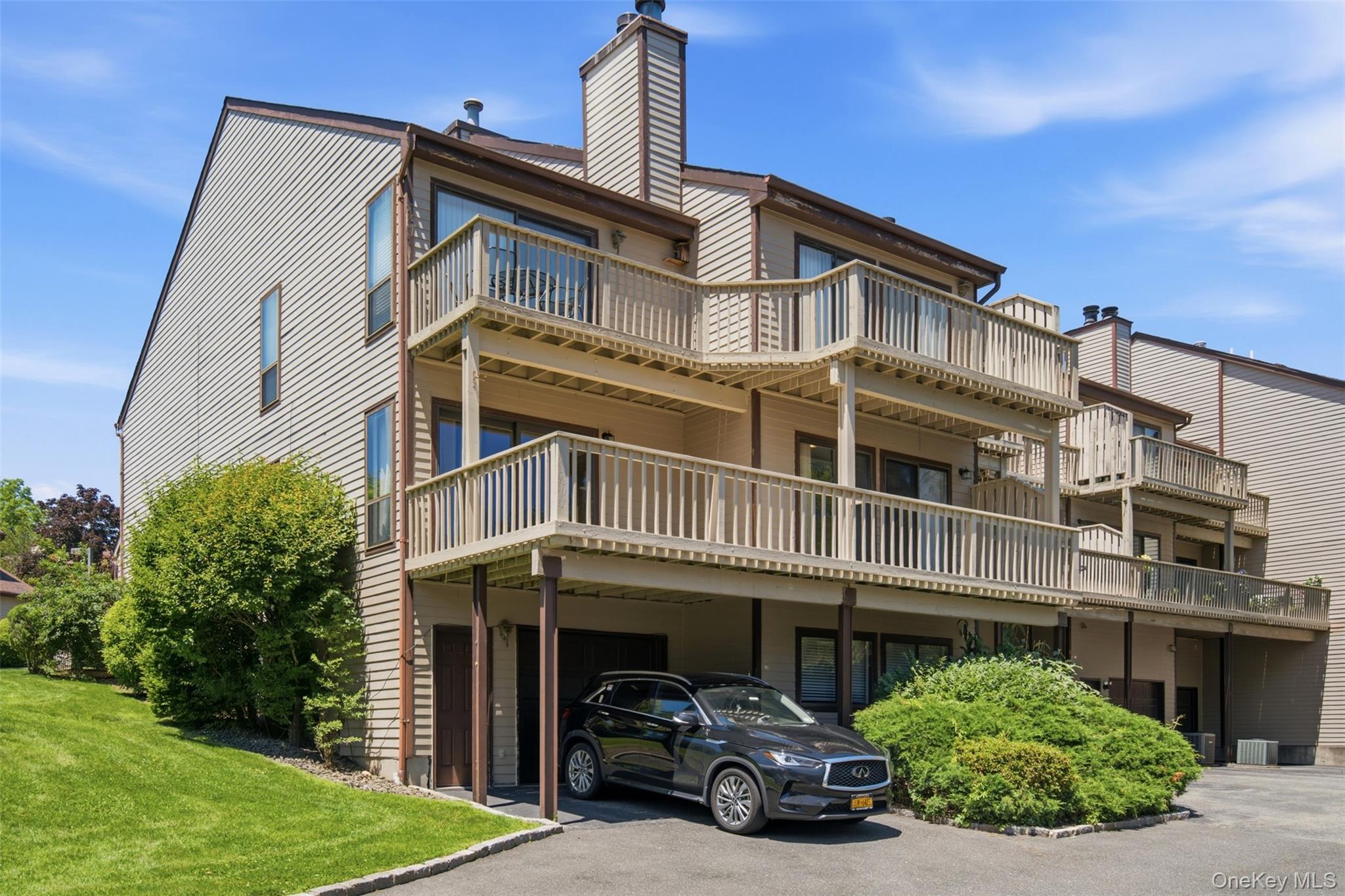  112 The Glen, Glen Head, NY, 11545 - 物件實景