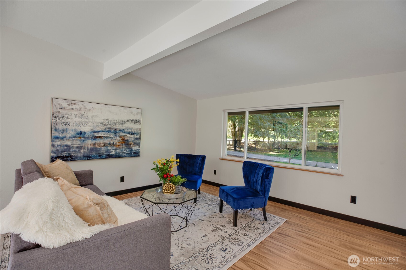 Maple Valley, Washington, 98038, United States, 3 Bedrooms Bedrooms, ,1 BathroomBathrooms,Residential,For Sale,1949722