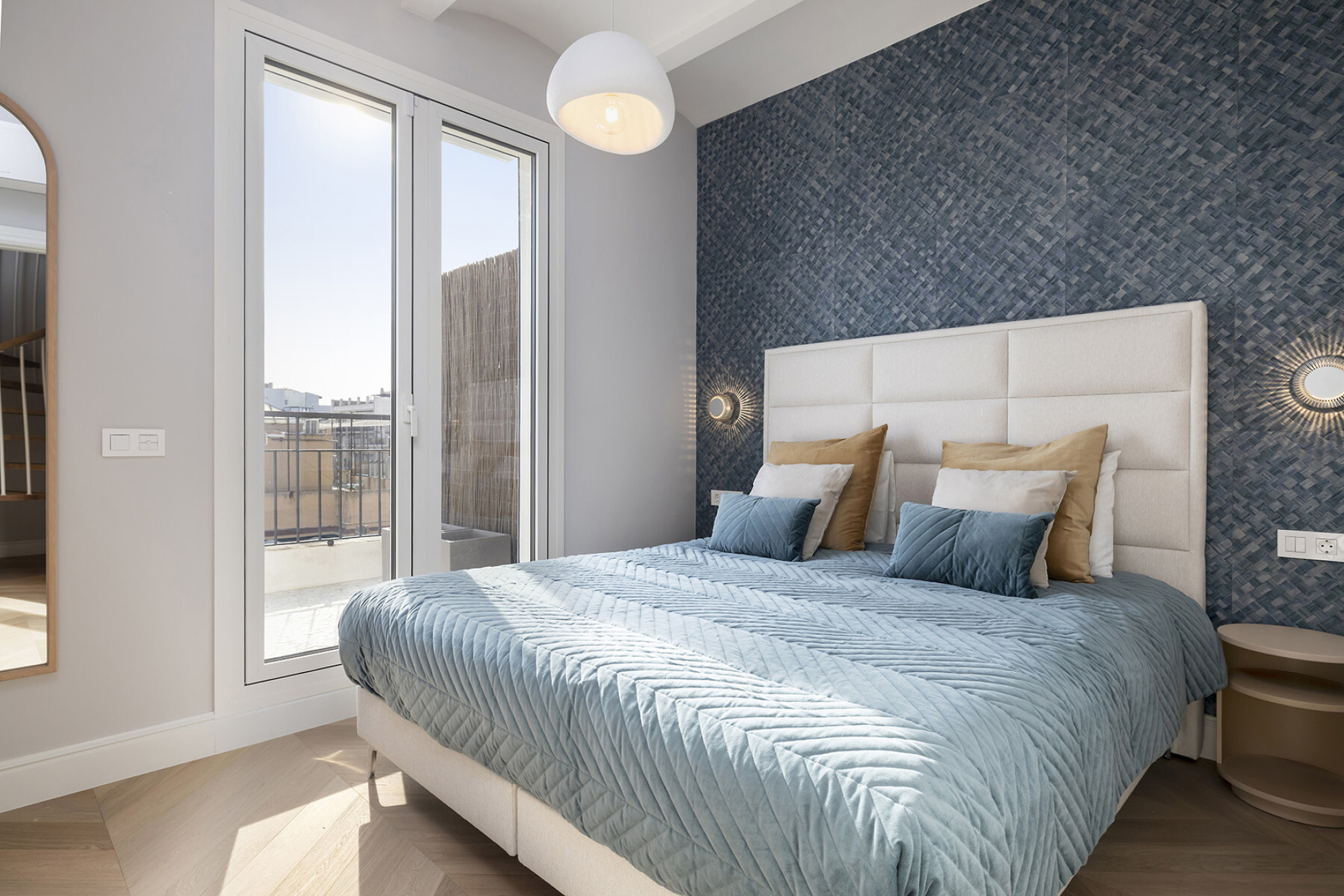  Impressive renovated duplex penthouse with terraces on both levels - 物件實景