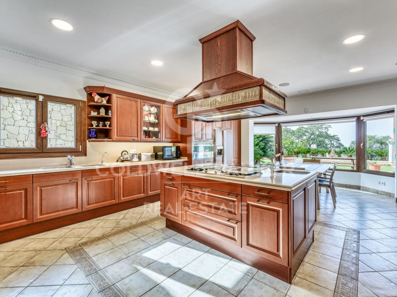 Marbella, Andalusia, ES, 7 Bedrooms Bedrooms, ,7 BathroomsBathrooms,Residential,For Sale,1939436