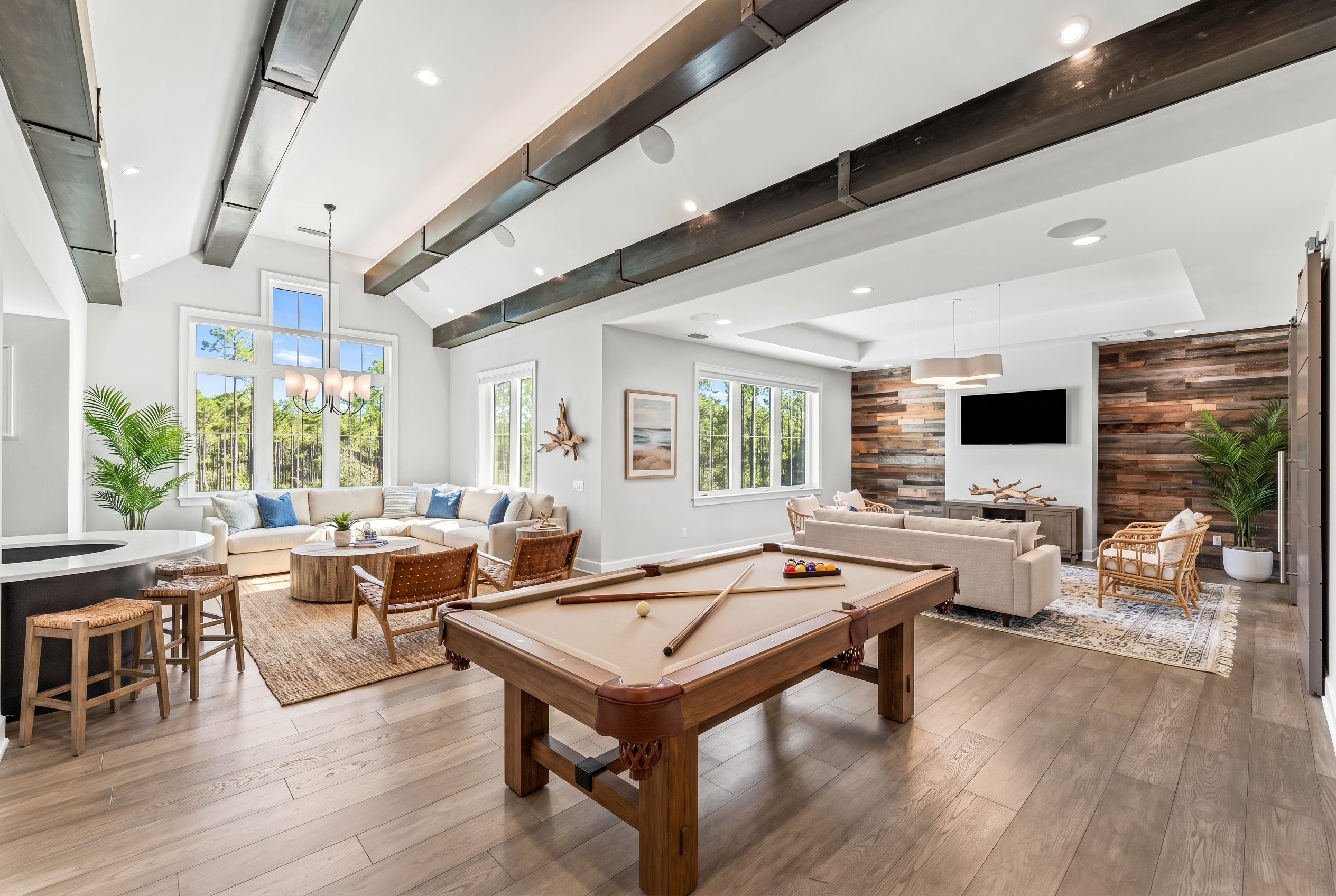  Spectacular Home With Spacious Yard Including Pool, Spa And Outdoor Kitchen - 物件實景