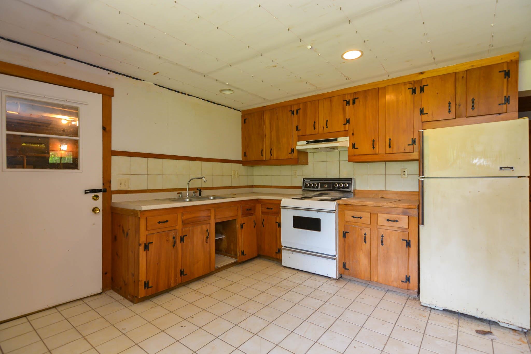 Bradford, New Hampshire, 03221, United States, 3 Bedrooms Bedrooms, ,2 BathroomsBathrooms,Residential,For Sale,1856760