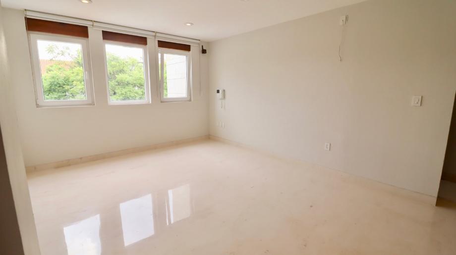 Cumbres de Guadalc?zar, Morelia, Michoacán de Ocampo, 58278, Mexico, 4 Bedrooms Bedrooms, ,4 BathroomsBathrooms,Residential,For Sale,Cumbres de Guadalc?zar,1578001